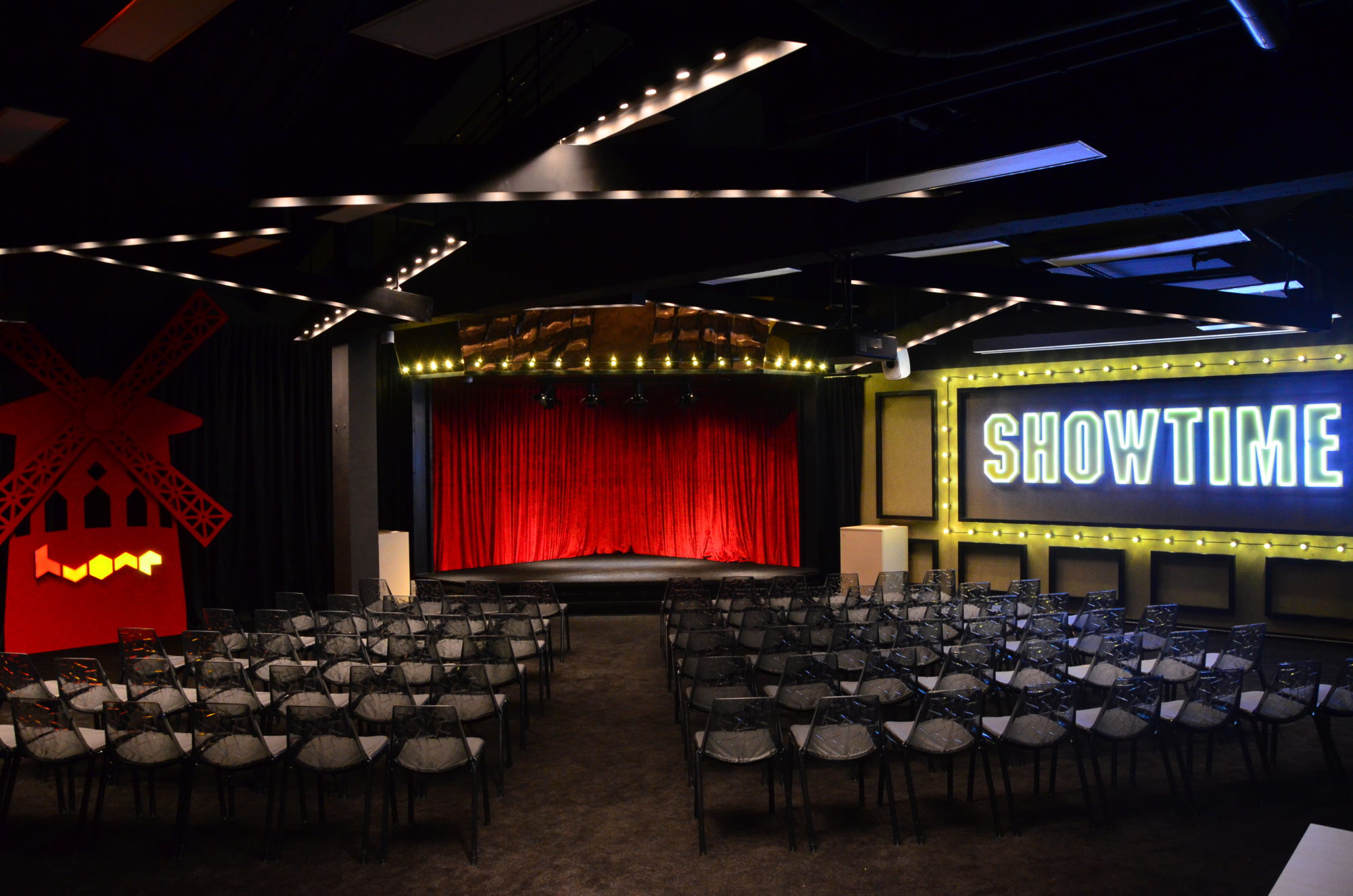 huone-singapore-conference-venue-theater