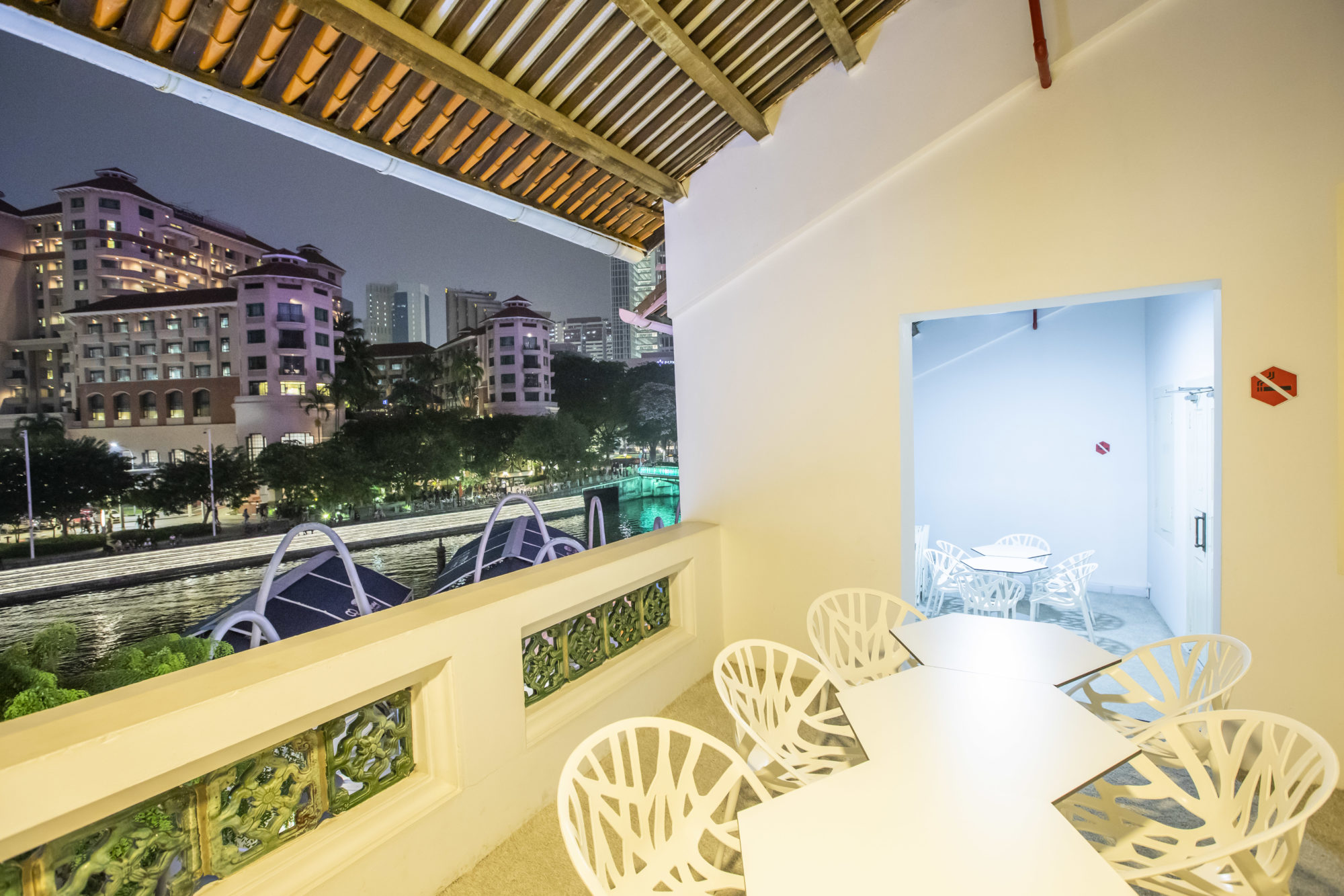 HUONE Singapore Igloo balcony