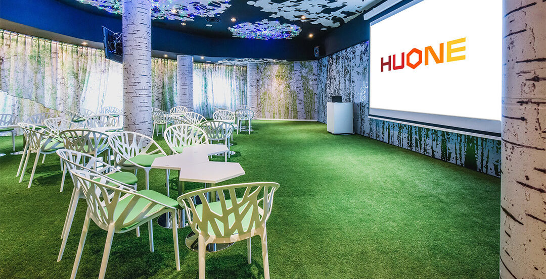 HUONE_FOREST_ROOM