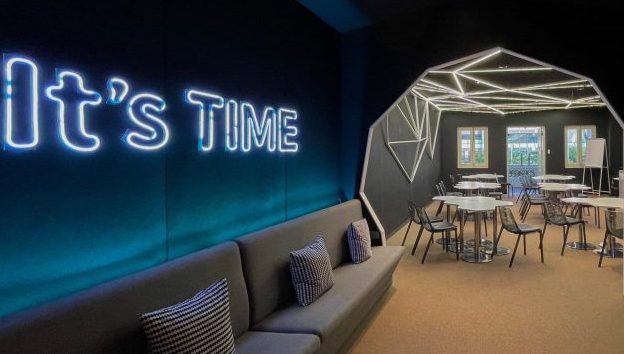 Corporate event venue Singapore_Time room