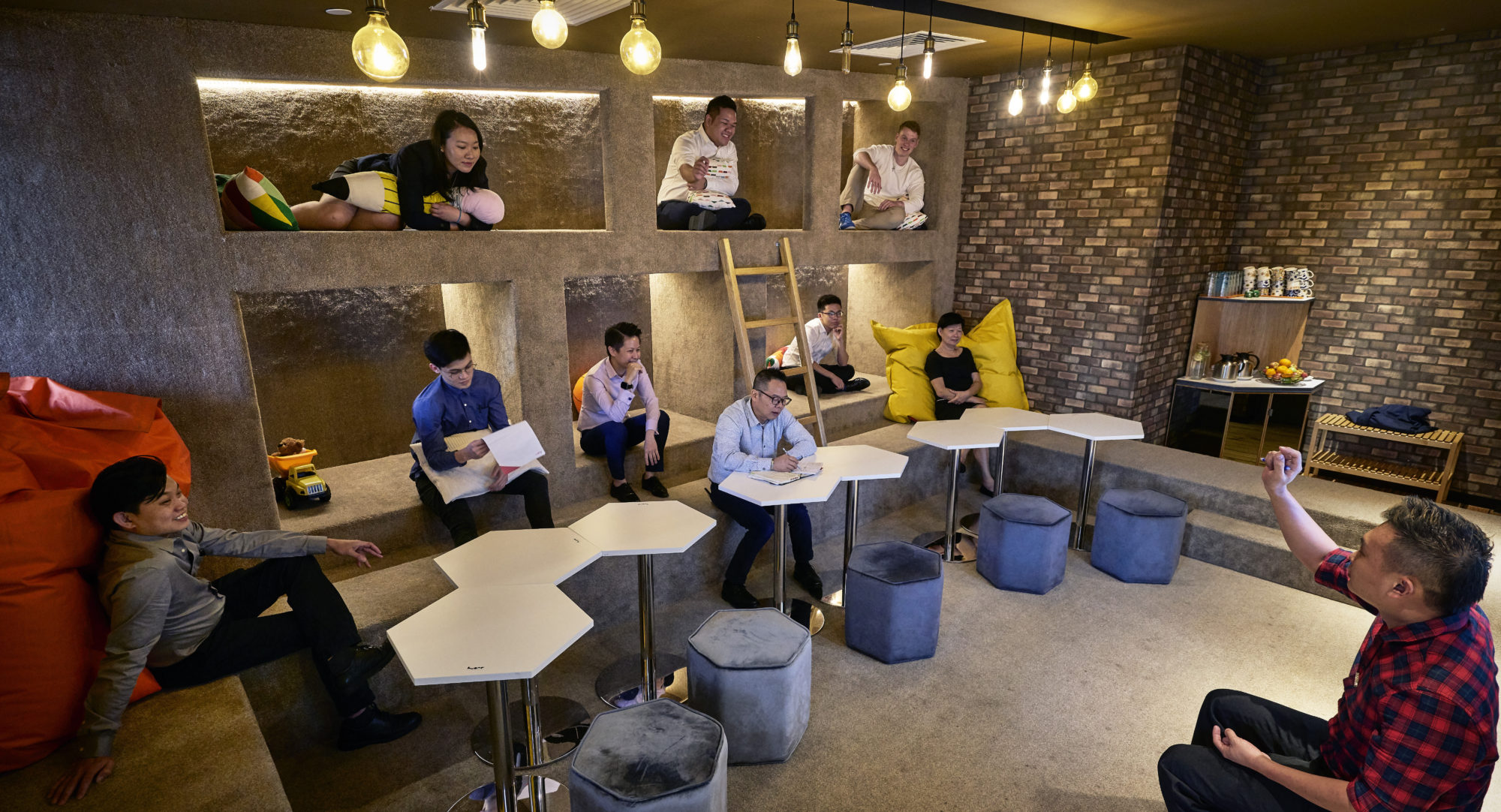 Five interior design considerations for your formal boardroom - DesignCurial