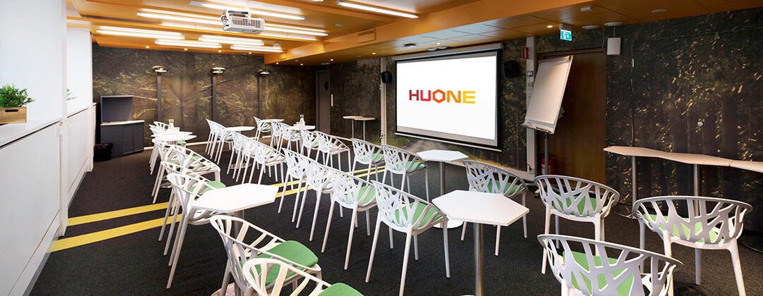HUONE Kamppi Country road _ Maantie_classroom_new logo_5 (1)
